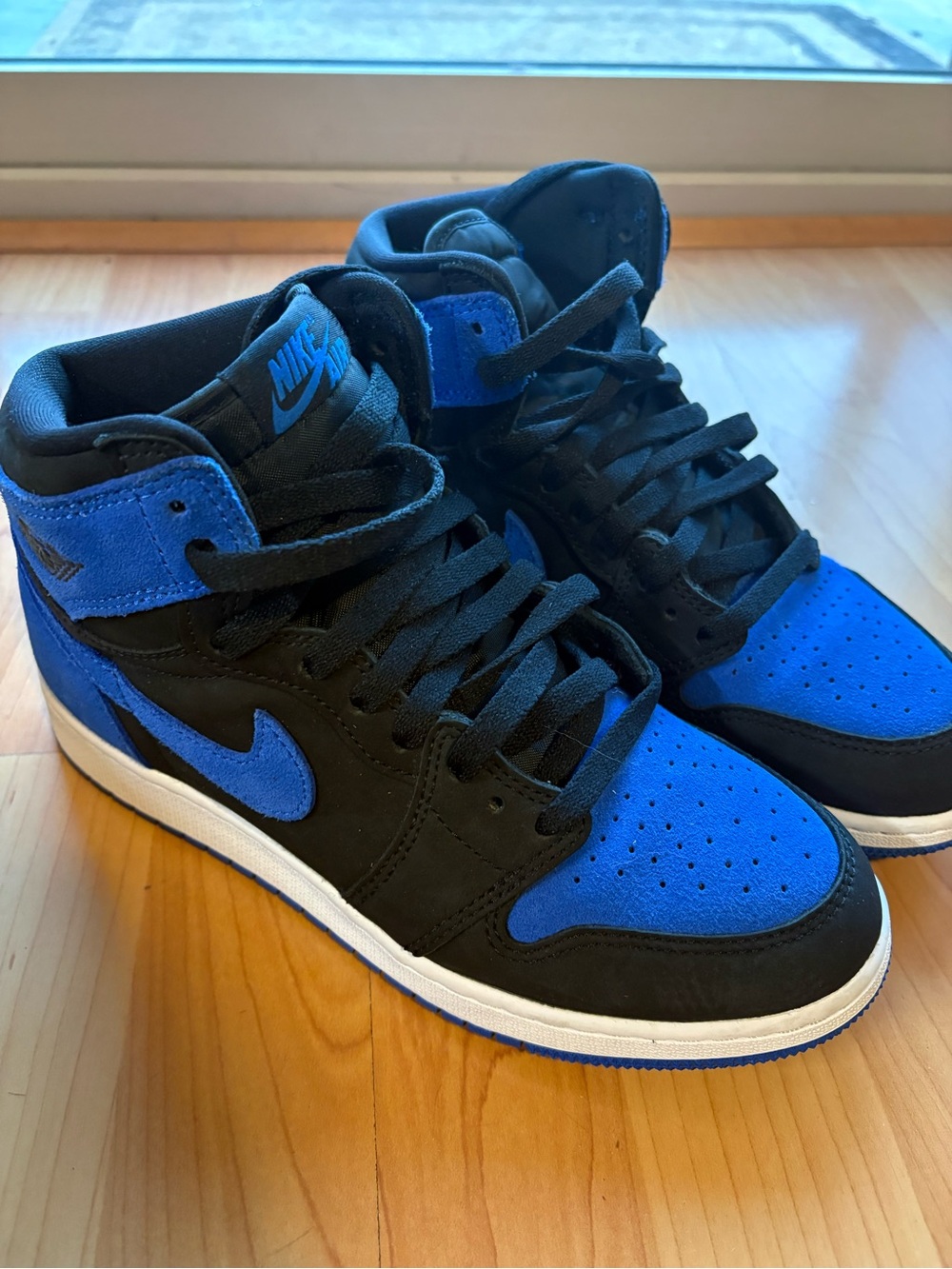 Nike Air Jordan 1 Retro High OG "Royal Reimagined 6.5Youth